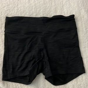 Outdoor voices shorts